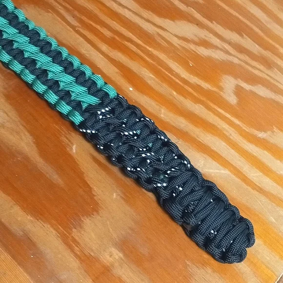 Handmade Men's Paracord Belt - Picture 8 of 8